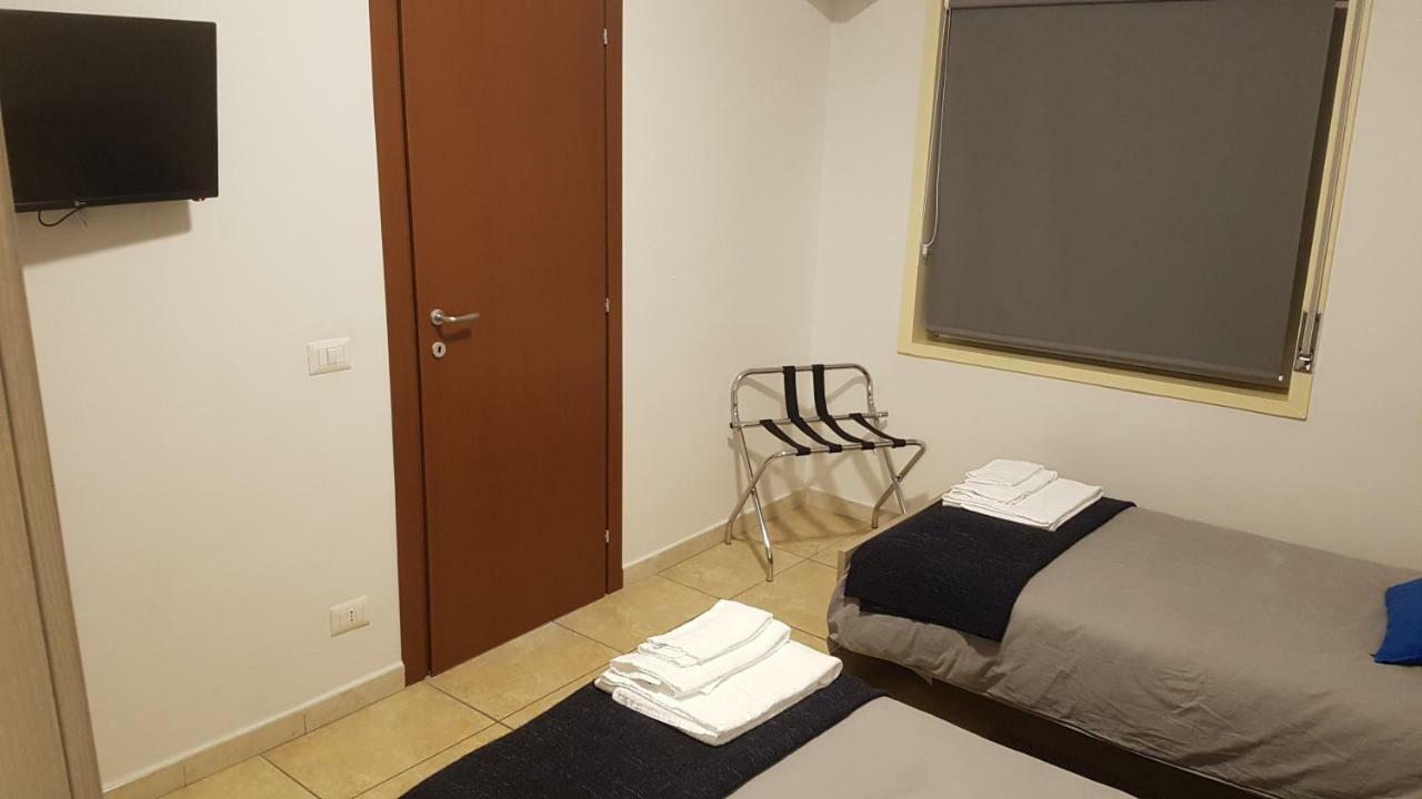 Etna Parking 호텔 카타니아 외부 사진