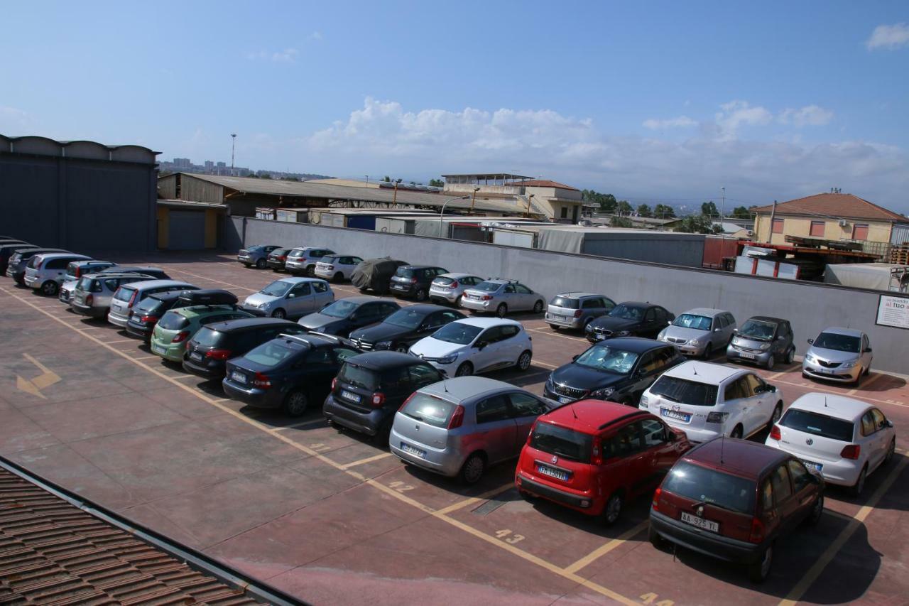 Etna Parking 호텔 카타니아 외부 사진